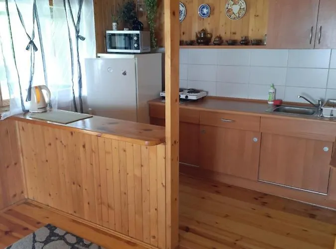 Lazur Chata Jastrzębia Góra